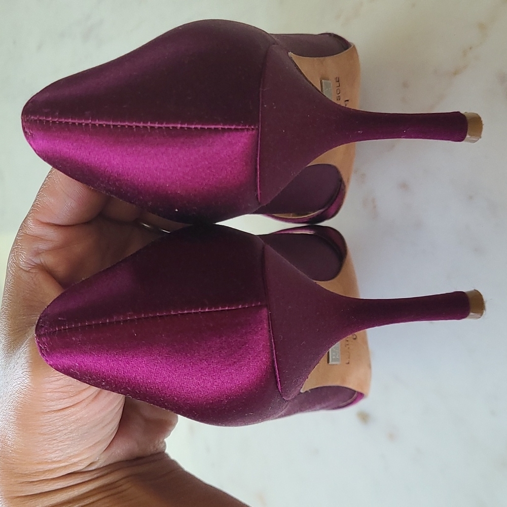 Badgley Mischka Jamaica Wine Satin Peep Toe Heels - Picture 6 of 9